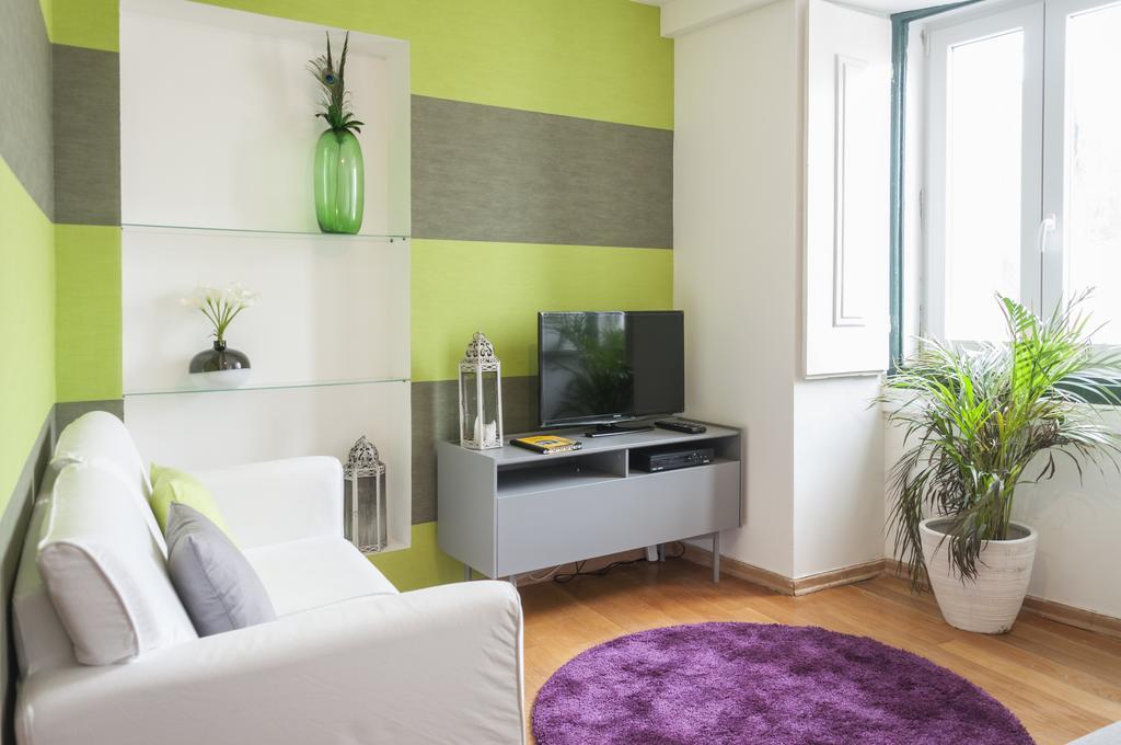 Contemporary Lisbon Apartment In Historical Chiado Exterior photo